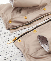 chaqueta impermeable beige - Feroz